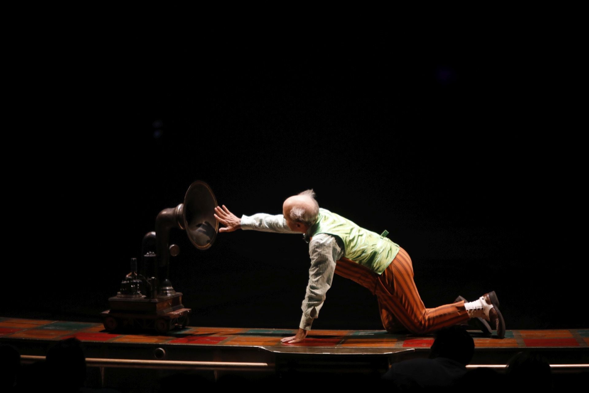Las espectaculares imágenes que deja &#039;Kurios&#039; del Cirque du Soleil en su estreno en Gijón
