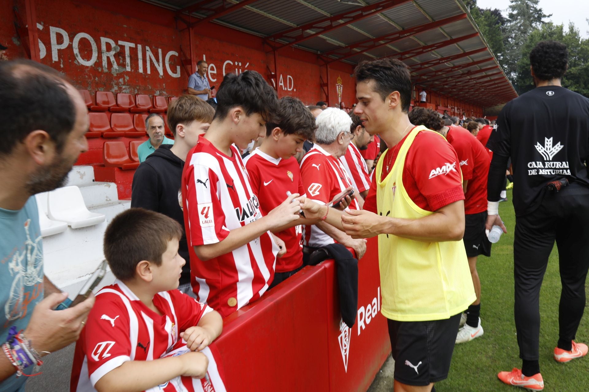 &#039;Mareona&#039; en el primer entrenamiento de la temporada del Sporting de Gijón