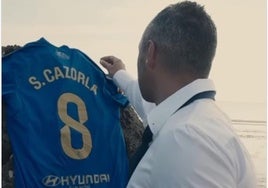 Ya es oficial, Cazorla seguirá en el Real Oviedo