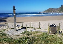 La playa de San Pedro de Cudillero.
