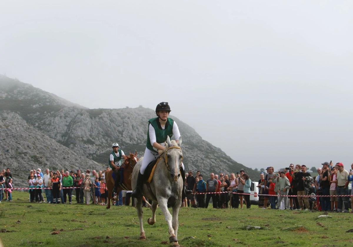 La carrera de caballos de la Fiesta del Pastor del año pasado.
