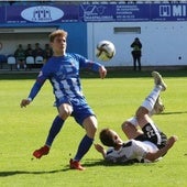 Ander Vidorreta, en su etapa en el Real Avilés en un partido ante el Salamanca UDS en el Suárez Puerta.