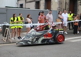 Diversión a pedales con los autos locos de Portuarios