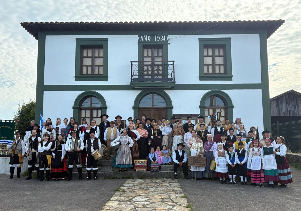 Participantes en el festival de Quintes.