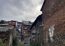 La zona alta, la más deteriorada, del barrio de El Puente que por el momento no será mejorada