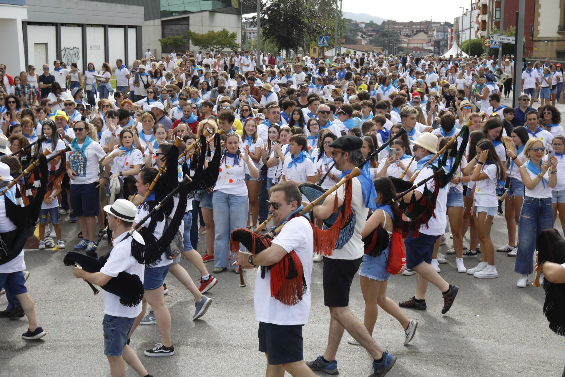 ¿Estuviste en El Carmín? ¡Búscate en las fiestas en la Pola de Siero!
