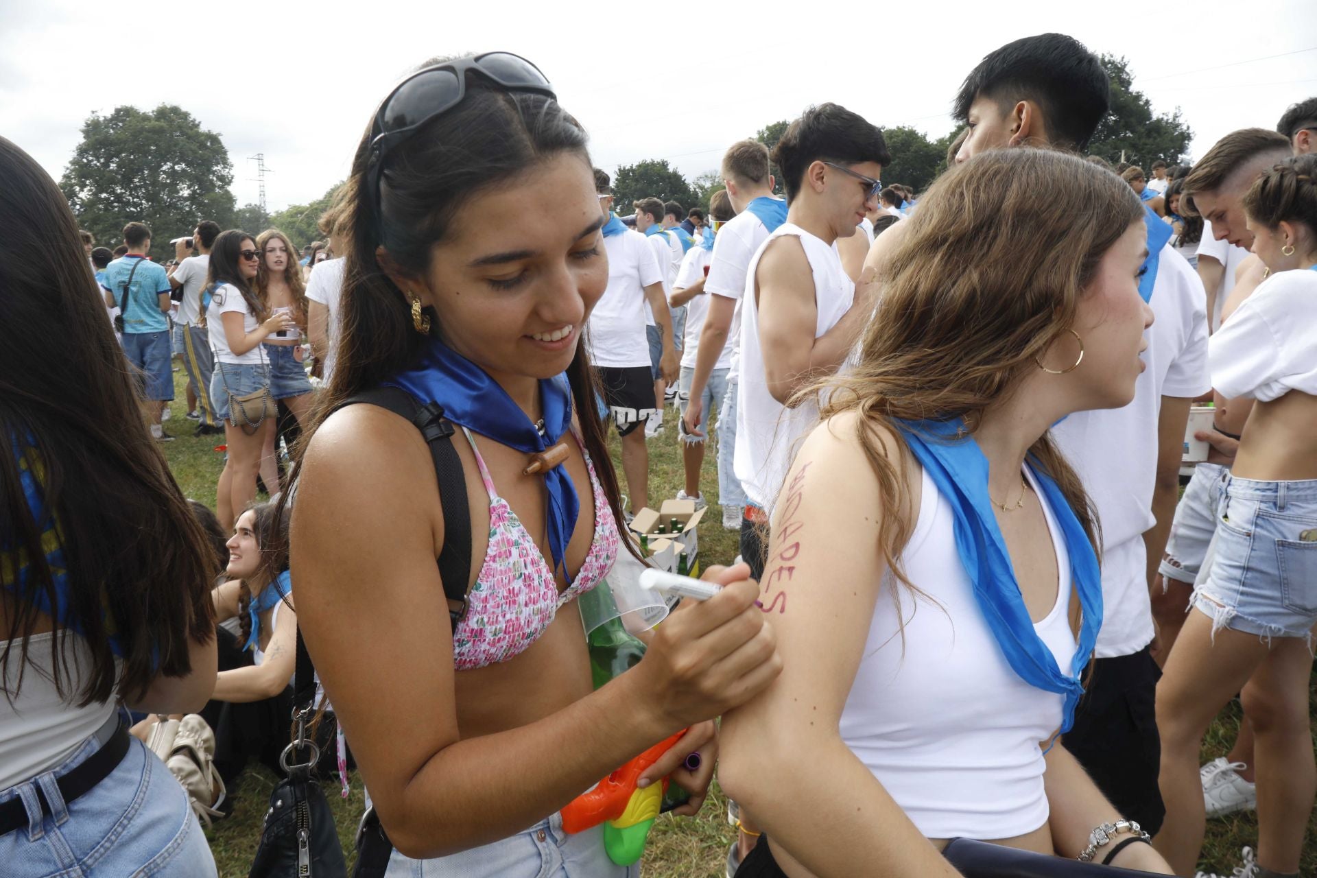 ¿Estuviste en El Carmín? ¡Búscate en las fiestas en la Pola de Siero!