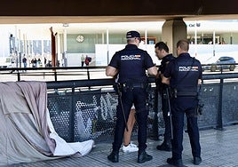 La Policía Nacional en el lugar de los hechos.