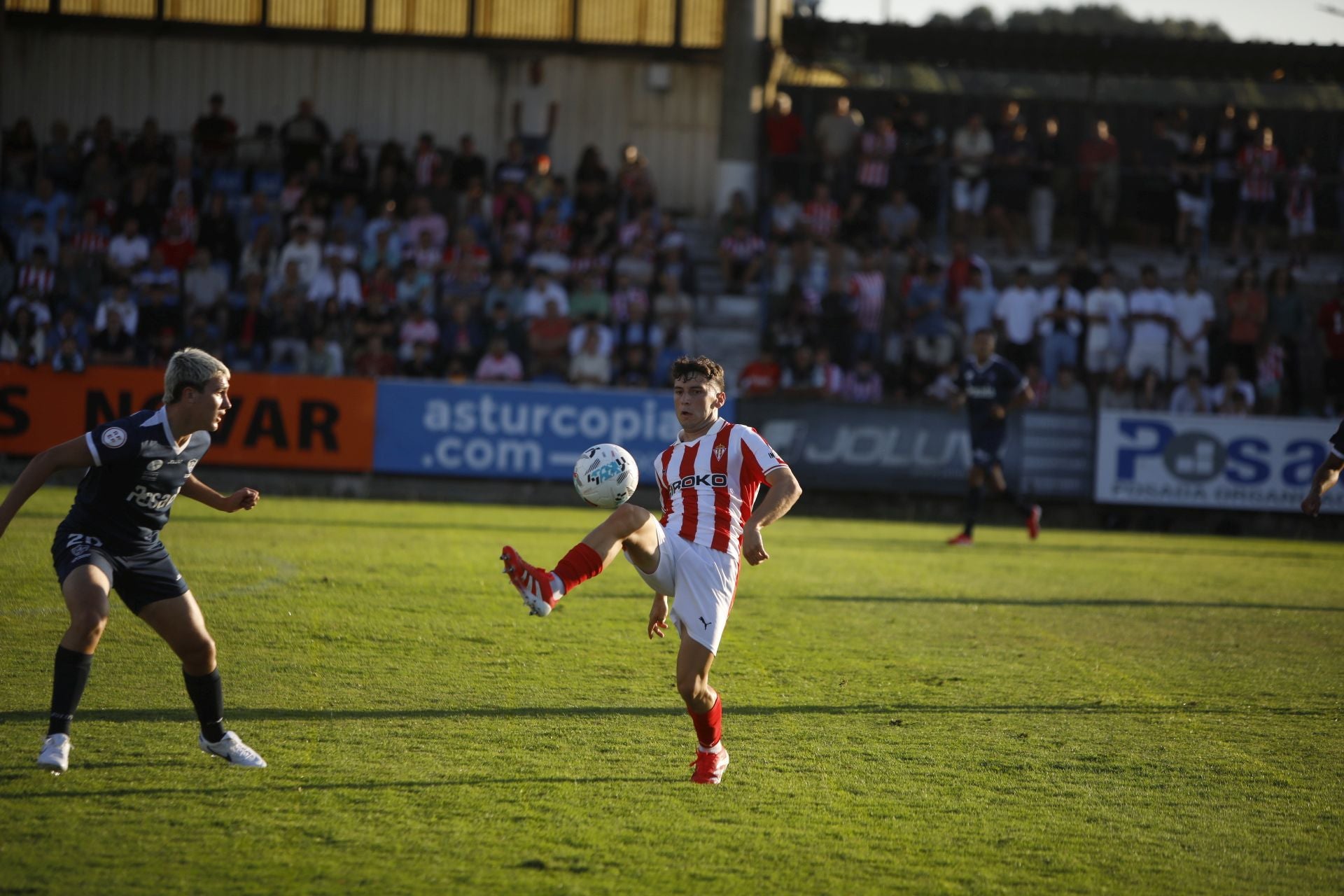 Las mejores imágenes del Marino de Luanco - Sporting de Gijón