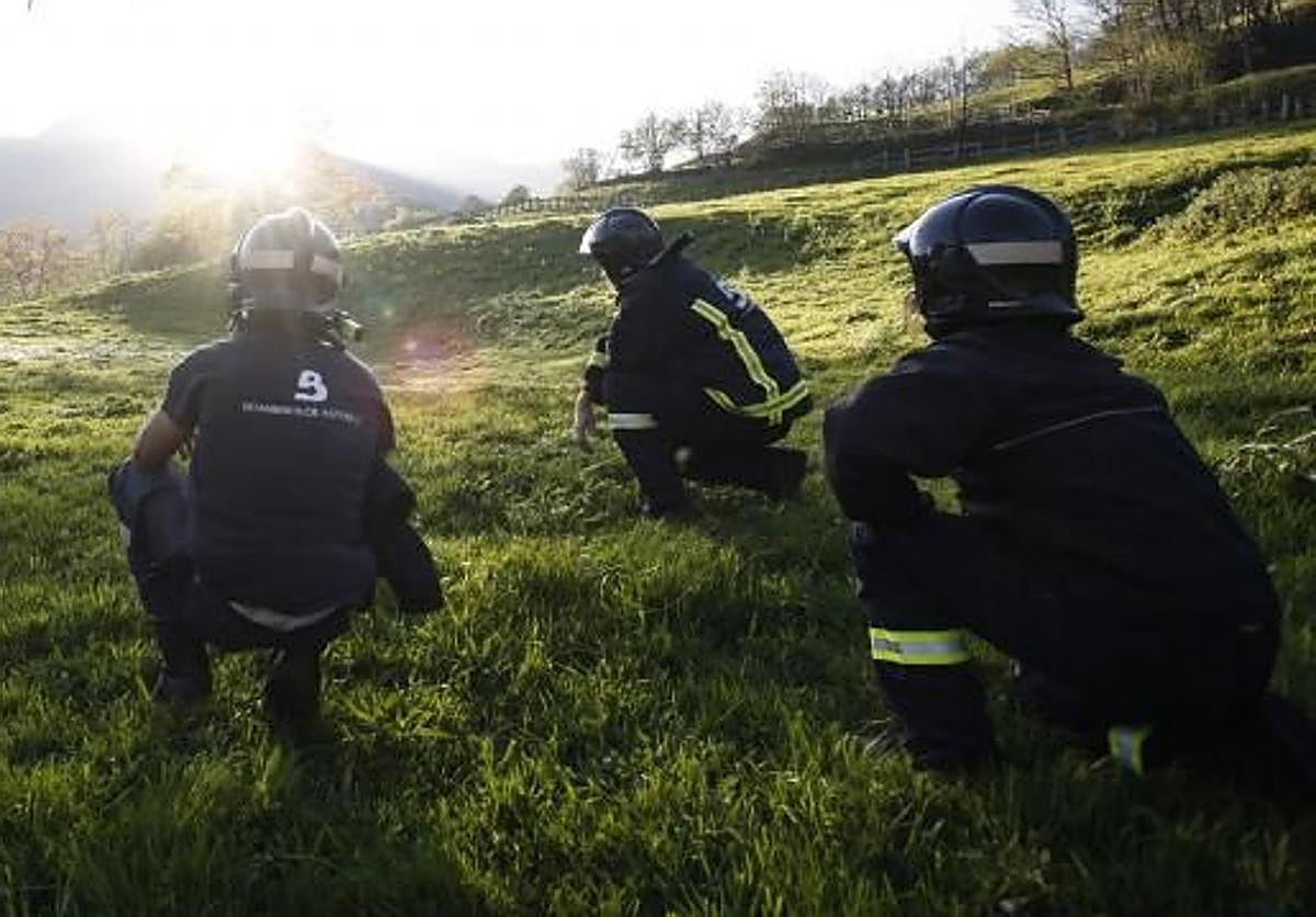 Efectivos de Bomberos en una imagen de archivo de una intervención.