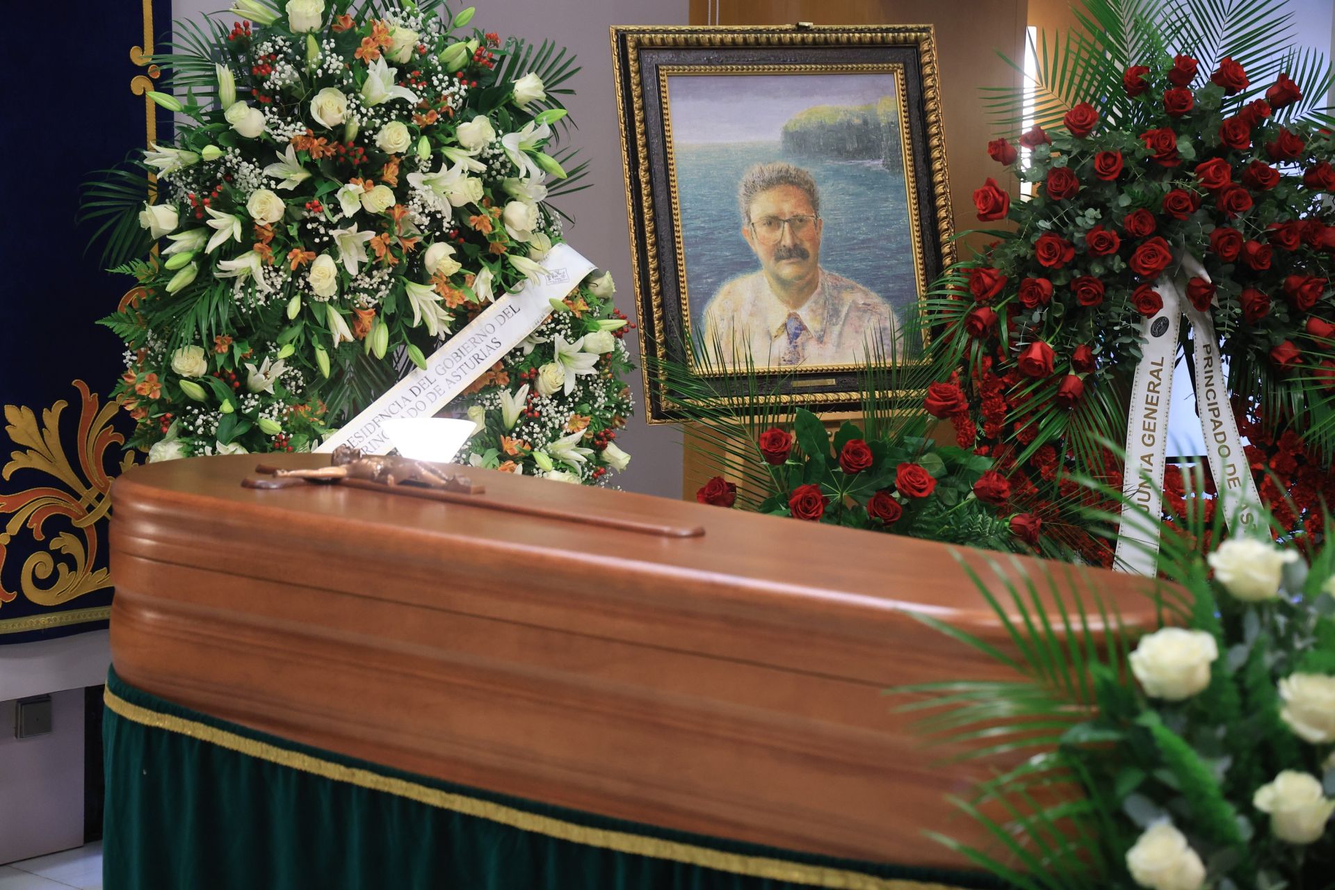 Asturias despide a Antonio Trevín