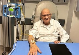 Antonio Trevín contó en Instagram sus 'chutes', como se refería a las sesiones de quimioterapia a las que se sometía en el HUCA.