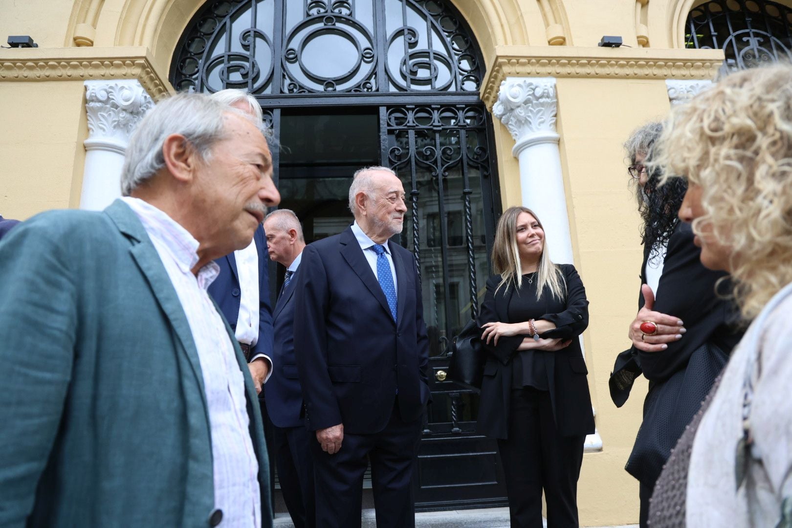 Asturias despide a Antonio Trevín