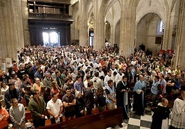 La Catedral llena hasta los topes.