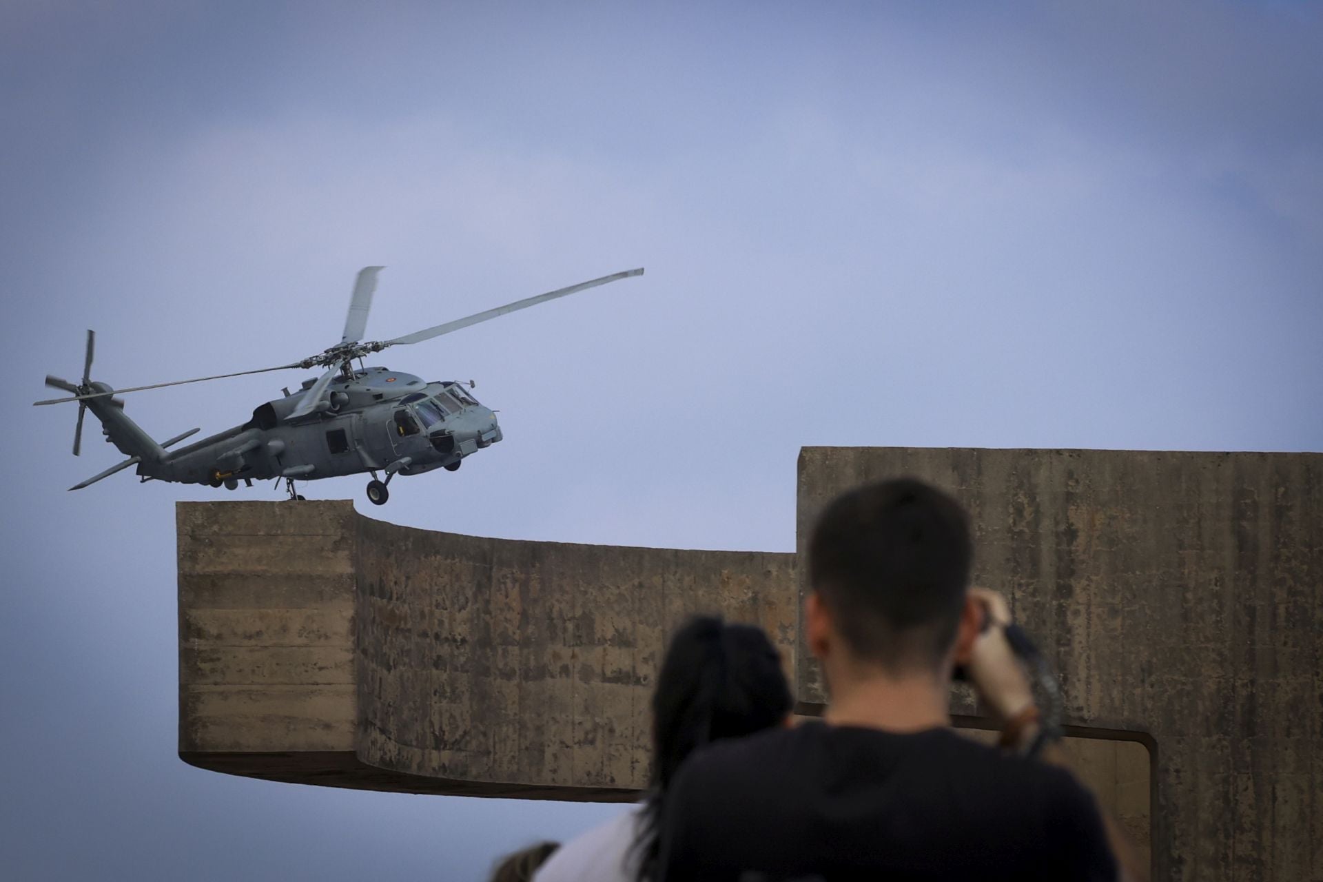 Todo listo para el Festival Aéreo de Gijón: las mejores fotos del último ensayo
