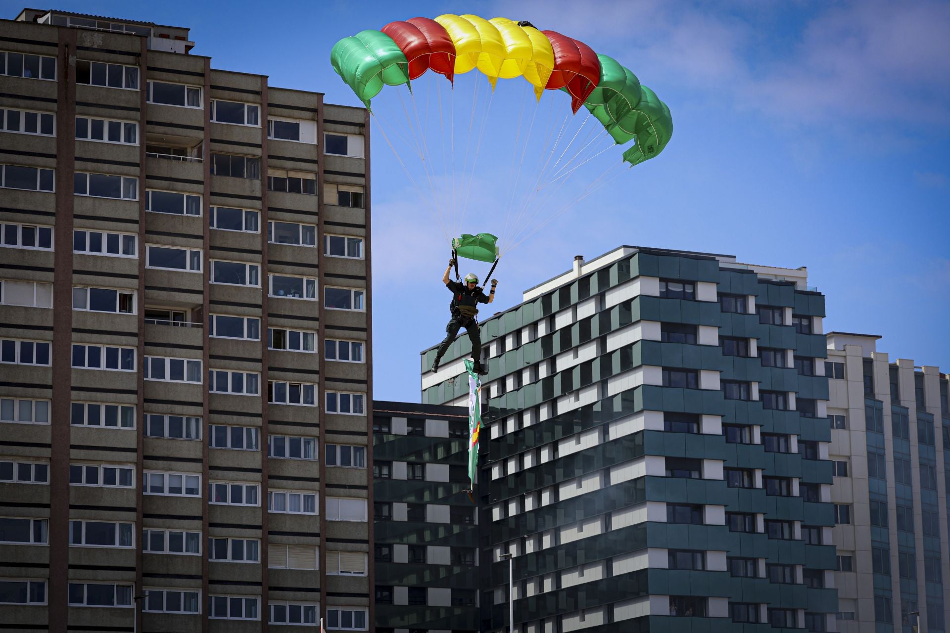 Todo listo para el Festival Aéreo de Gijón: las mejores fotos del último ensayo