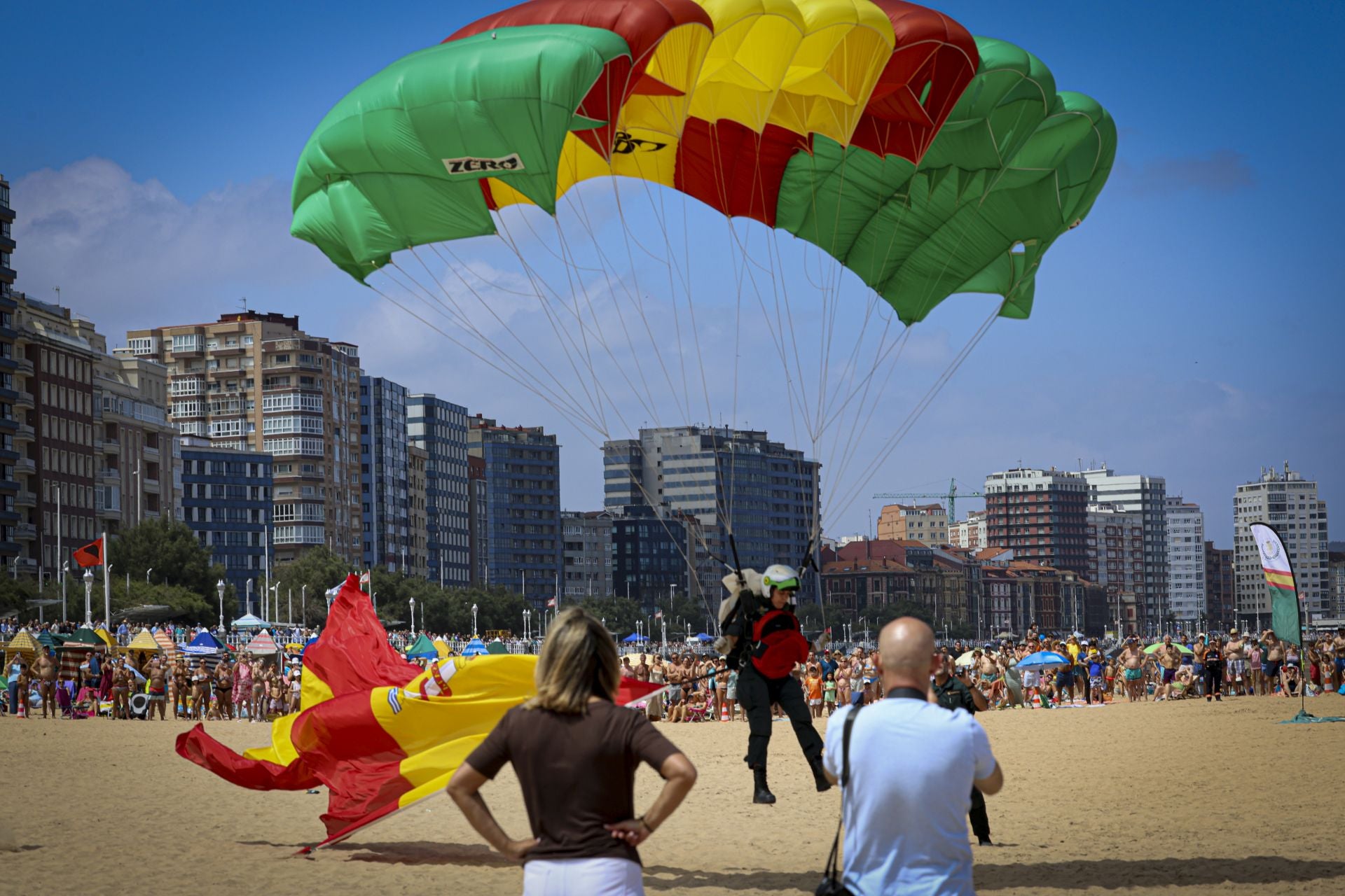 Todo listo para el Festival Aéreo de Gijón: las mejores fotos del último ensayo