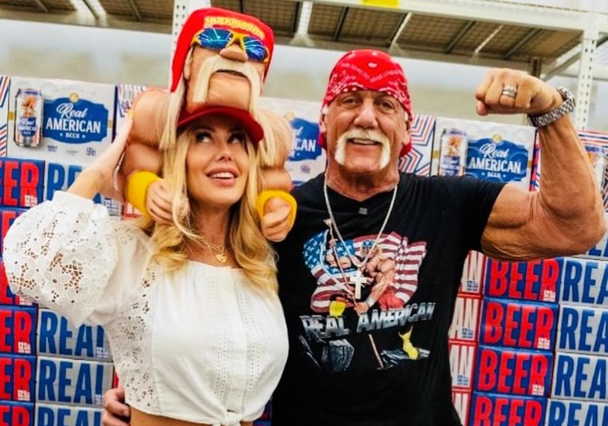 Sky Daily y Hulk Hogan, en una imagen que ella colgó en su cuenta de Instagram.