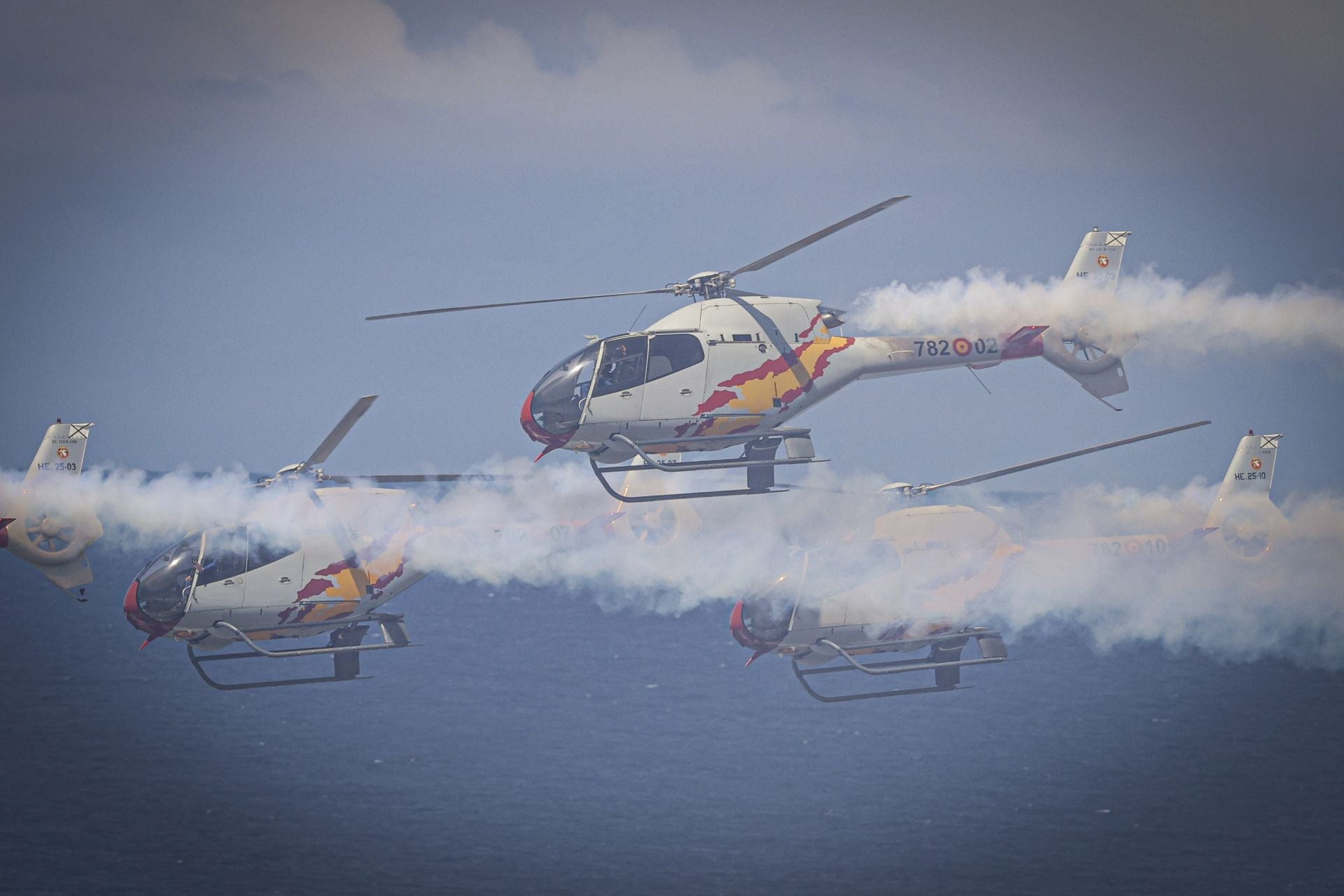 Las imágenes más espectaculares del Festival Aéreo de Gijón 2025