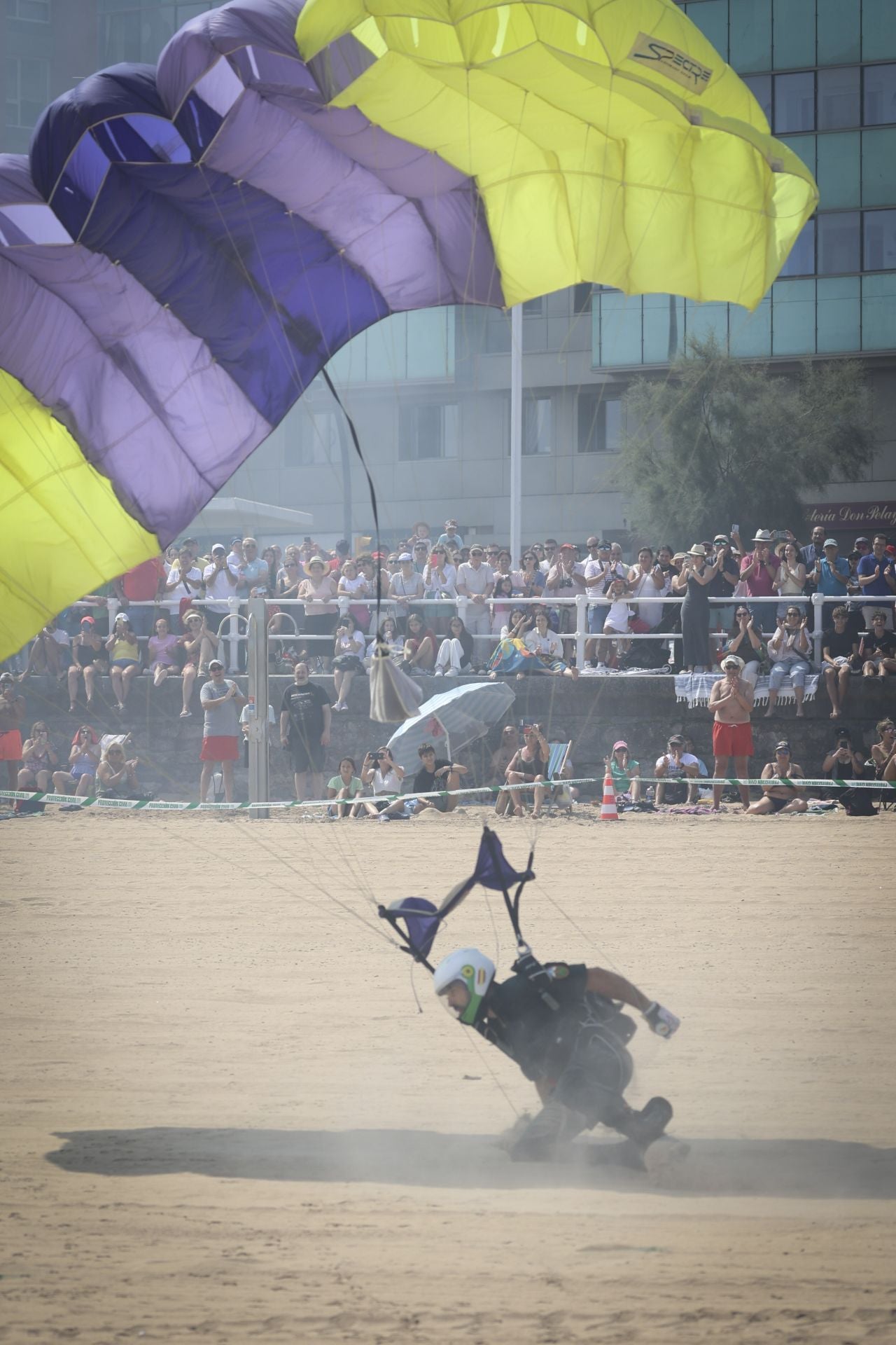 Las imágenes más espectaculares del Festival Aéreo de Gijón 2025