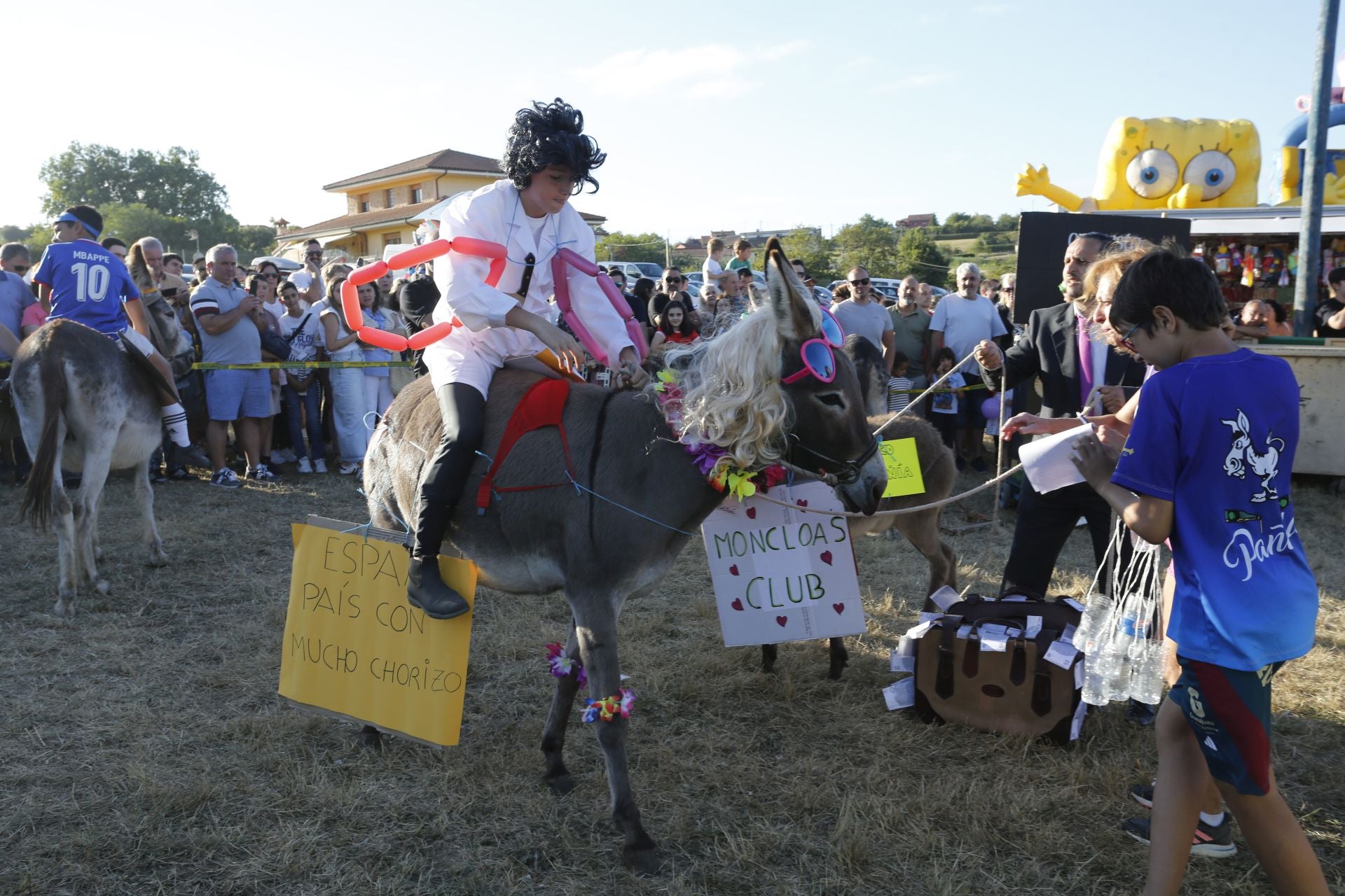 Desfile Folclórico de Burros en Pañeda