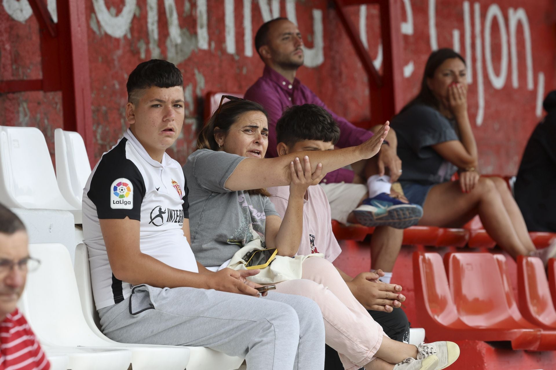 El entrenamiento del Sporting de Gijón de este 28 de julio, en imágenes