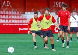 El entrenamiento del Sporting de Gijón de este 29 de julio, en imágenes