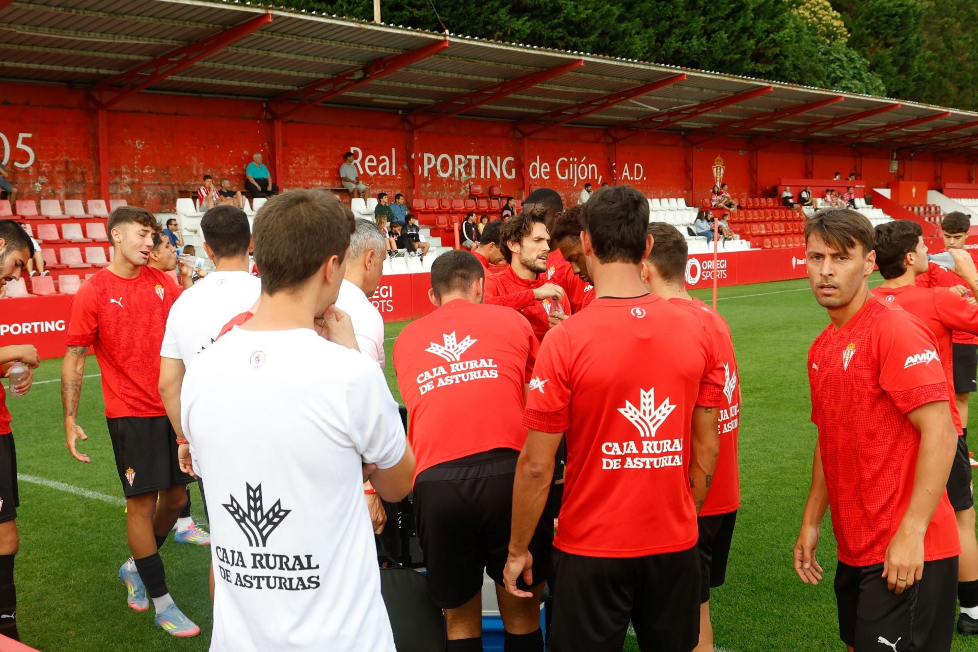 El entrenamiento del Sporting de Gijón de este 29 de julio, en imágenes