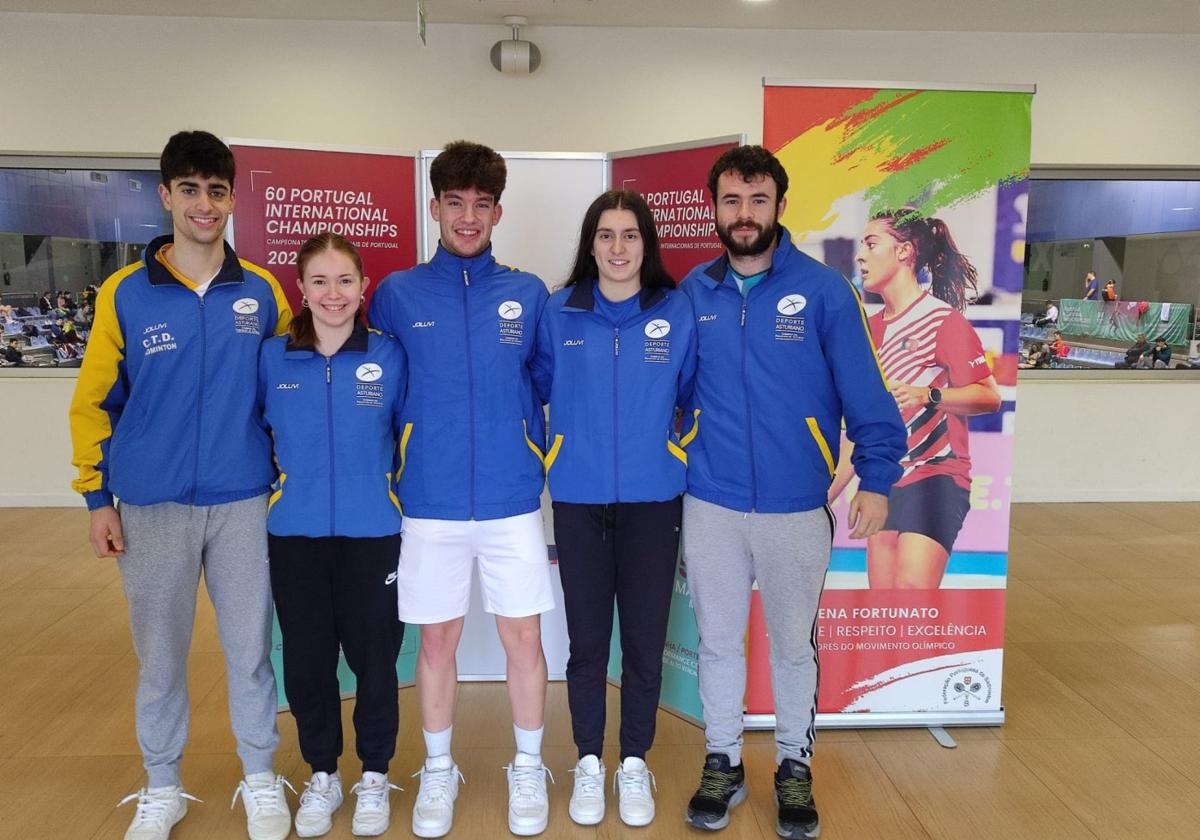 Adolfo López, Amaia Torralba, Marcos García, Jana Villanueva y Vicente Gázquez.