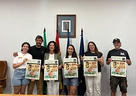 Alba Bahamonde, Carlos Meana, Marián Carbajal, Ana Abati, Nuria González-Nuevo y Fidel Durán en la presentación.