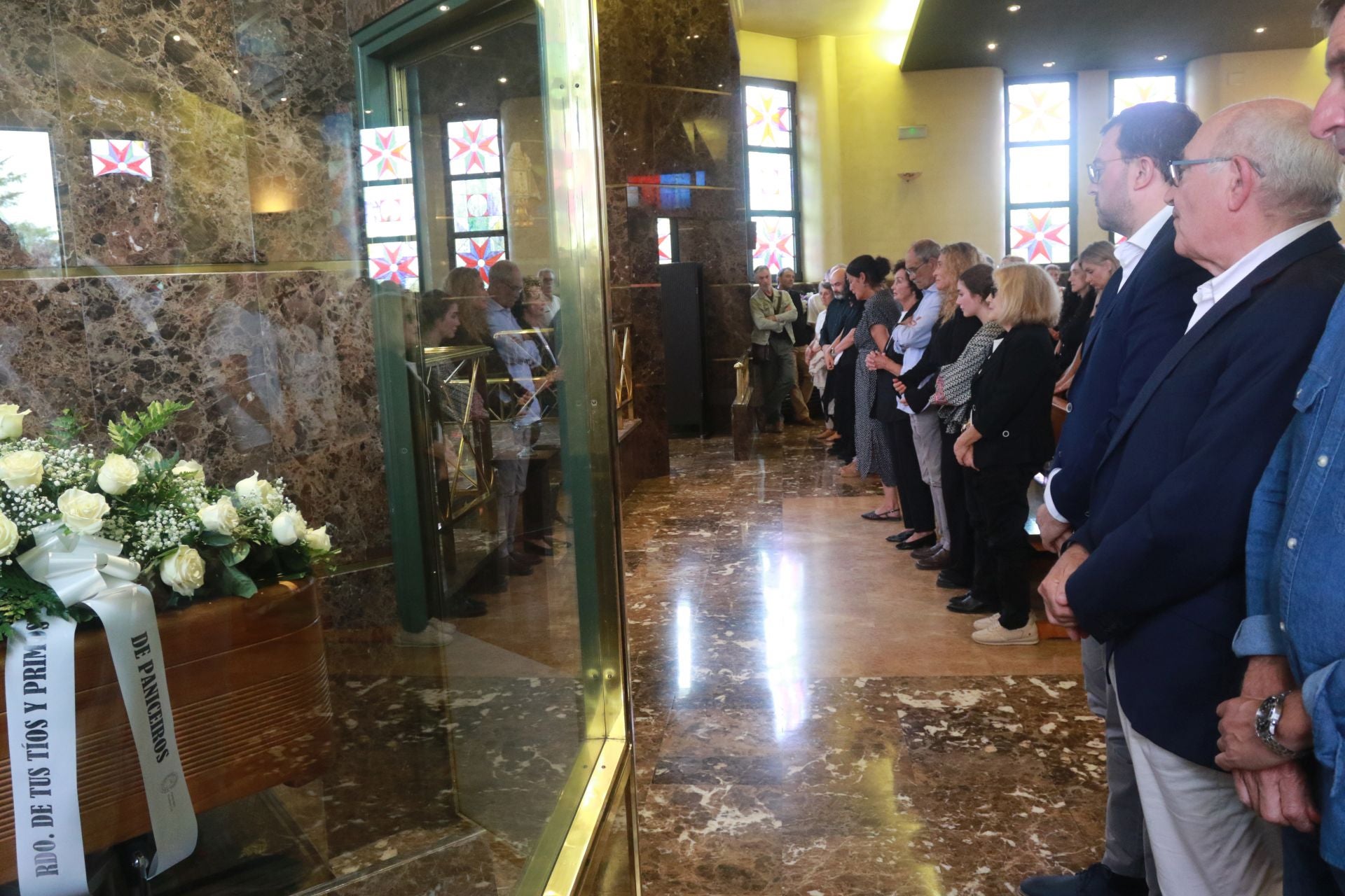 Asturias se entrega en un multitudinario adiós a Xuan Bello