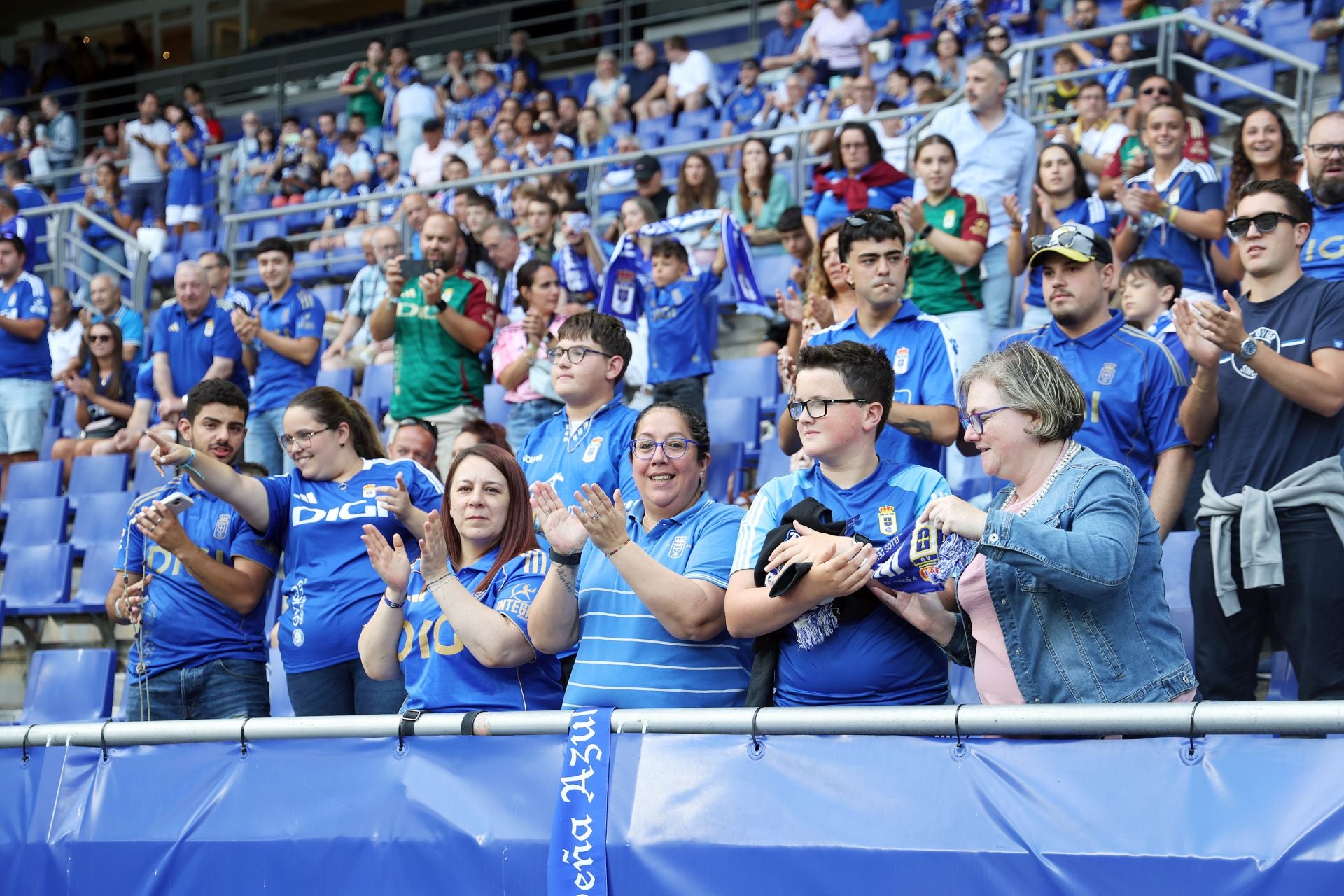 El oviedismo se entrega al Garra Real Fest