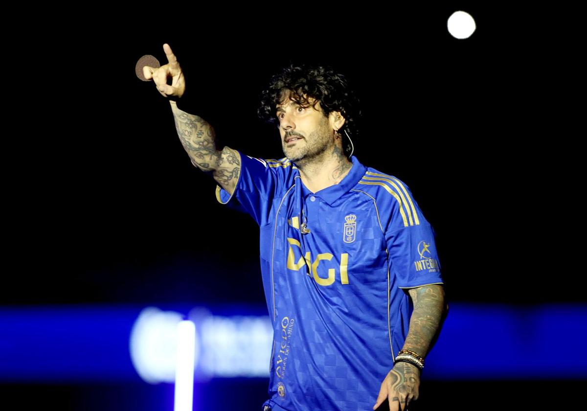 Melendi en la fiesta del Real Oviedo.