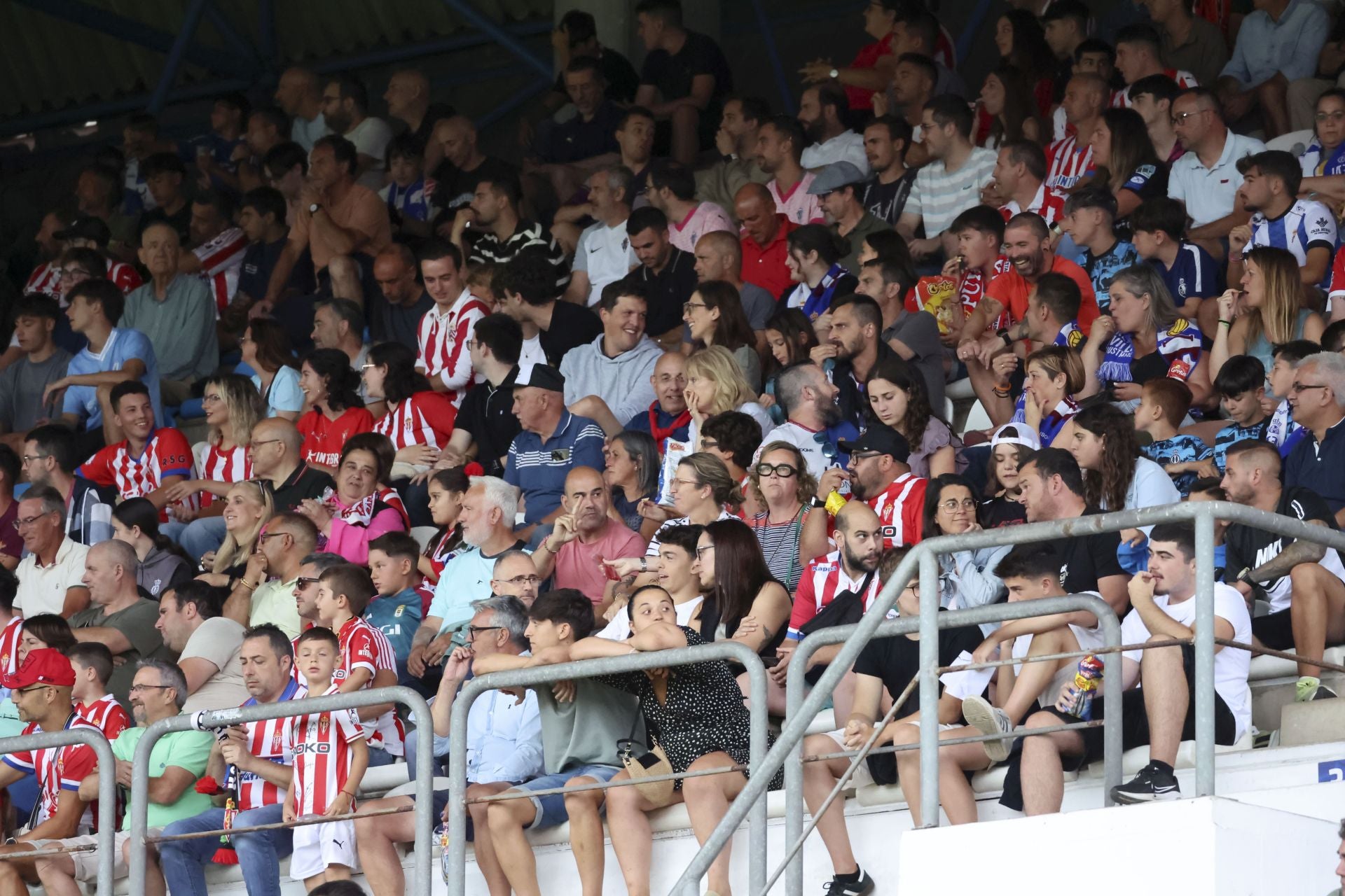 Las mejores imágenes del Real Avilés - Sporting de Gijón