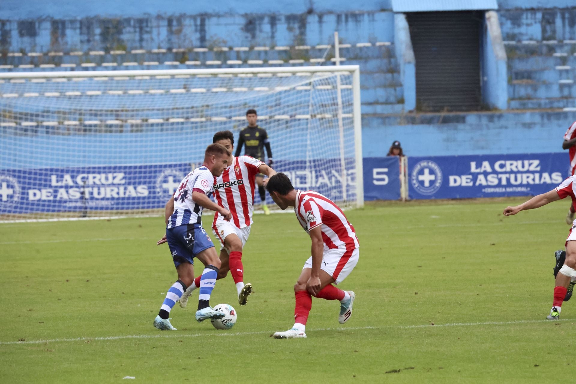 Las mejores imágenes del Real Avilés - Sporting de Gijón