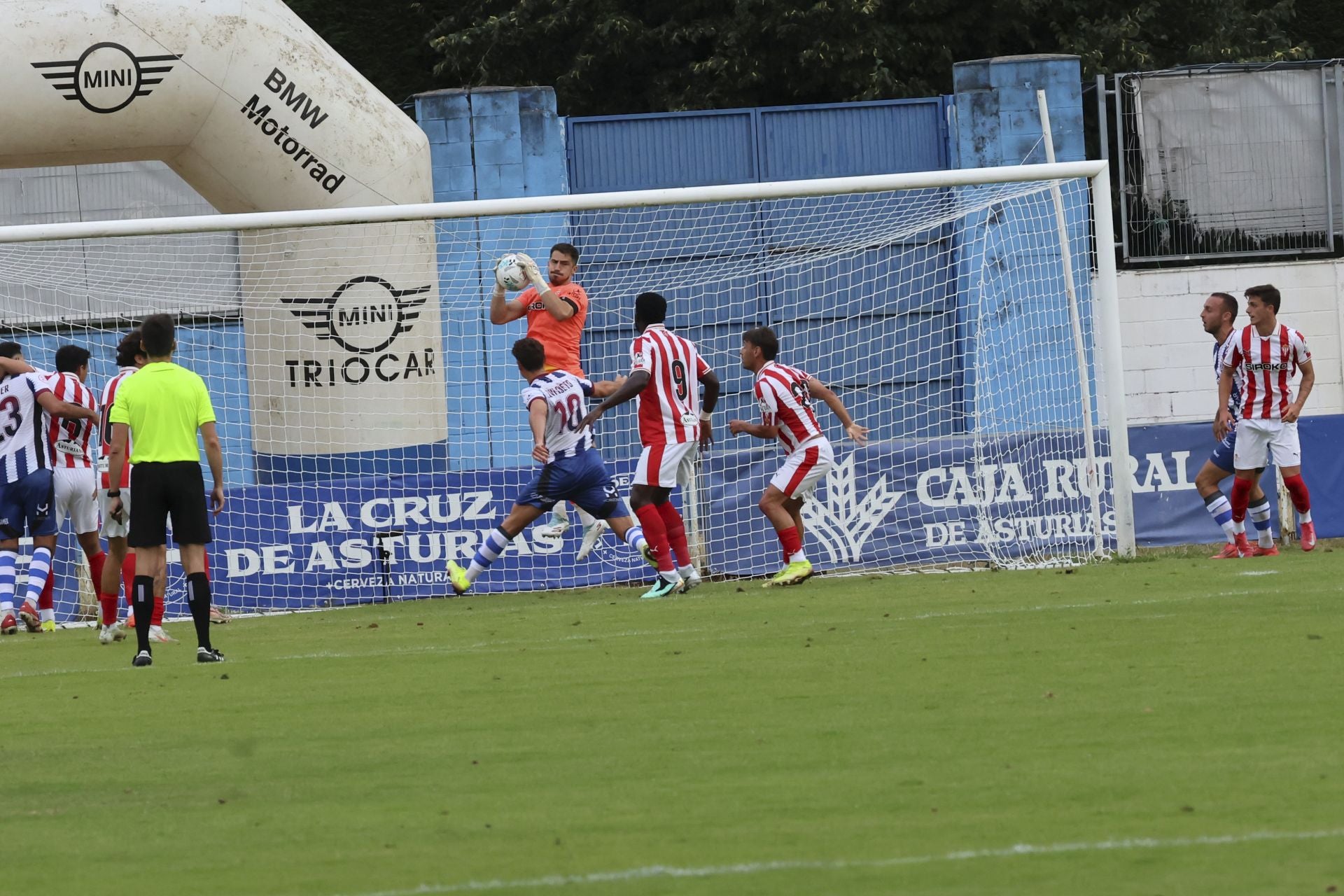 Las mejores imágenes del Real Avilés - Sporting de Gijón