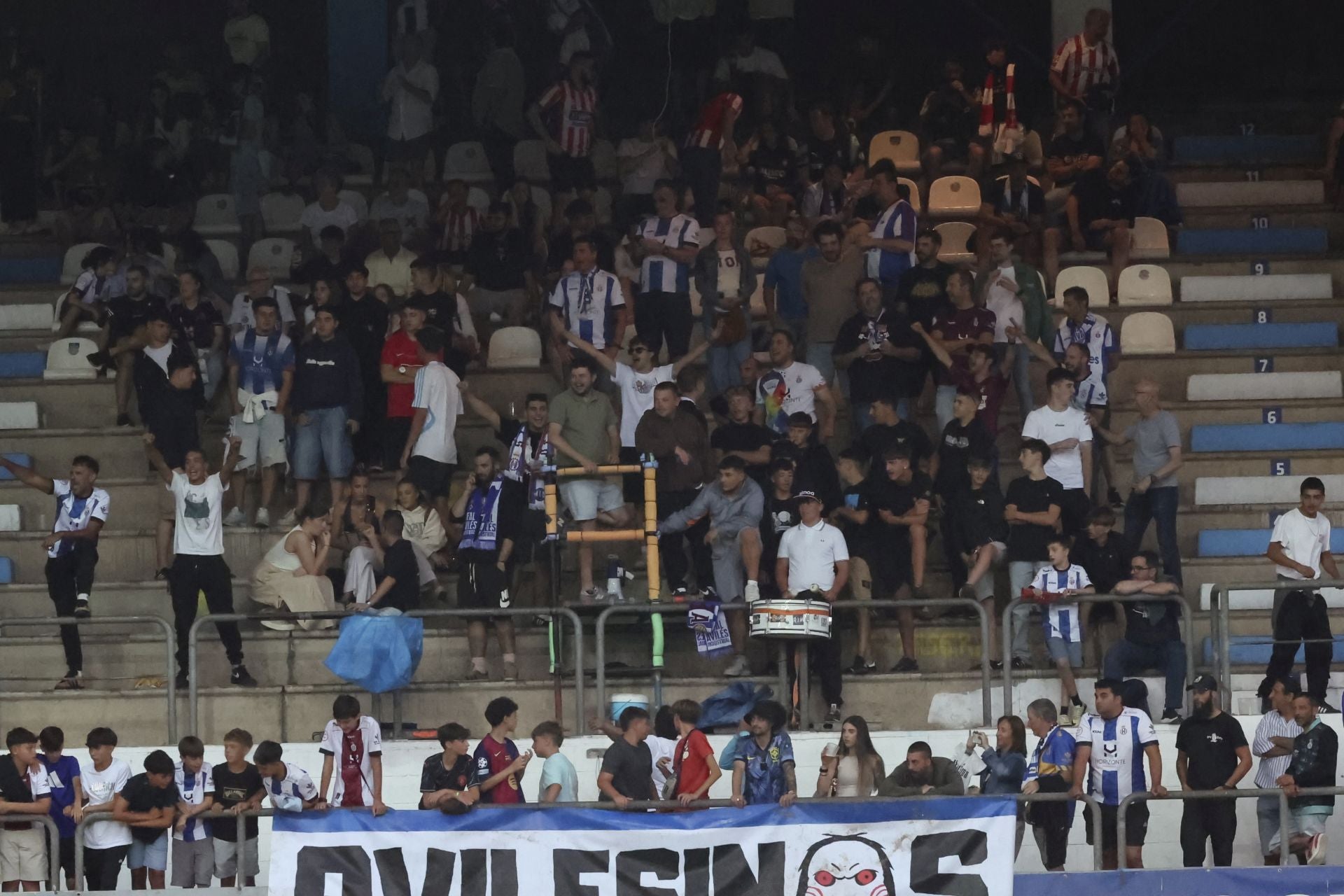 Las mejores imágenes del Real Avilés - Sporting de Gijón