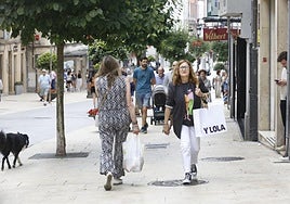 Un agente fuera de servicio detiene a un ladrón en Avilés
