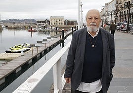José Antonio García Santaclara, en el paseo del Puerto Deportivo, en 2018.