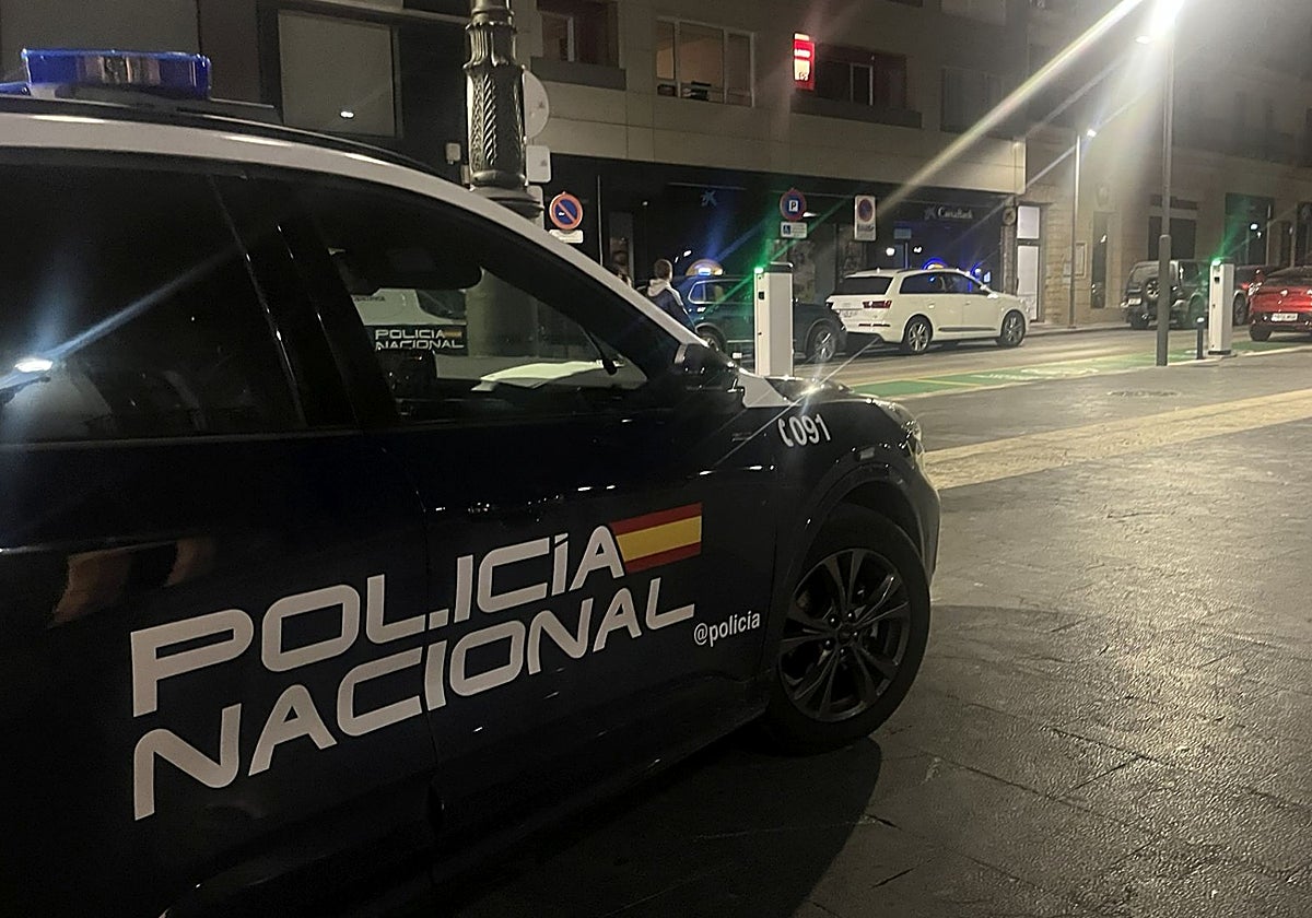 Un coche patrulla de la Policía Nacional.