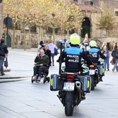 Agentes de la Policía Local de Avilés de patrulla.