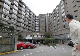 Instalaciones de la Residencia Pública Mixta de Pumarín, en Gijón, el mayor geriátrico de la región.