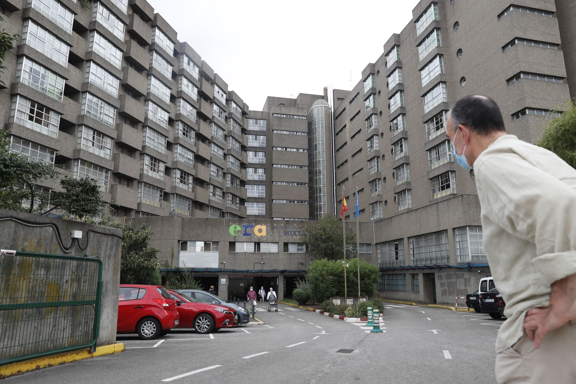 Instalaciones de la Residencia Pública Mixta de Pumarín, en Gijón, el mayor geriátrico de la región.