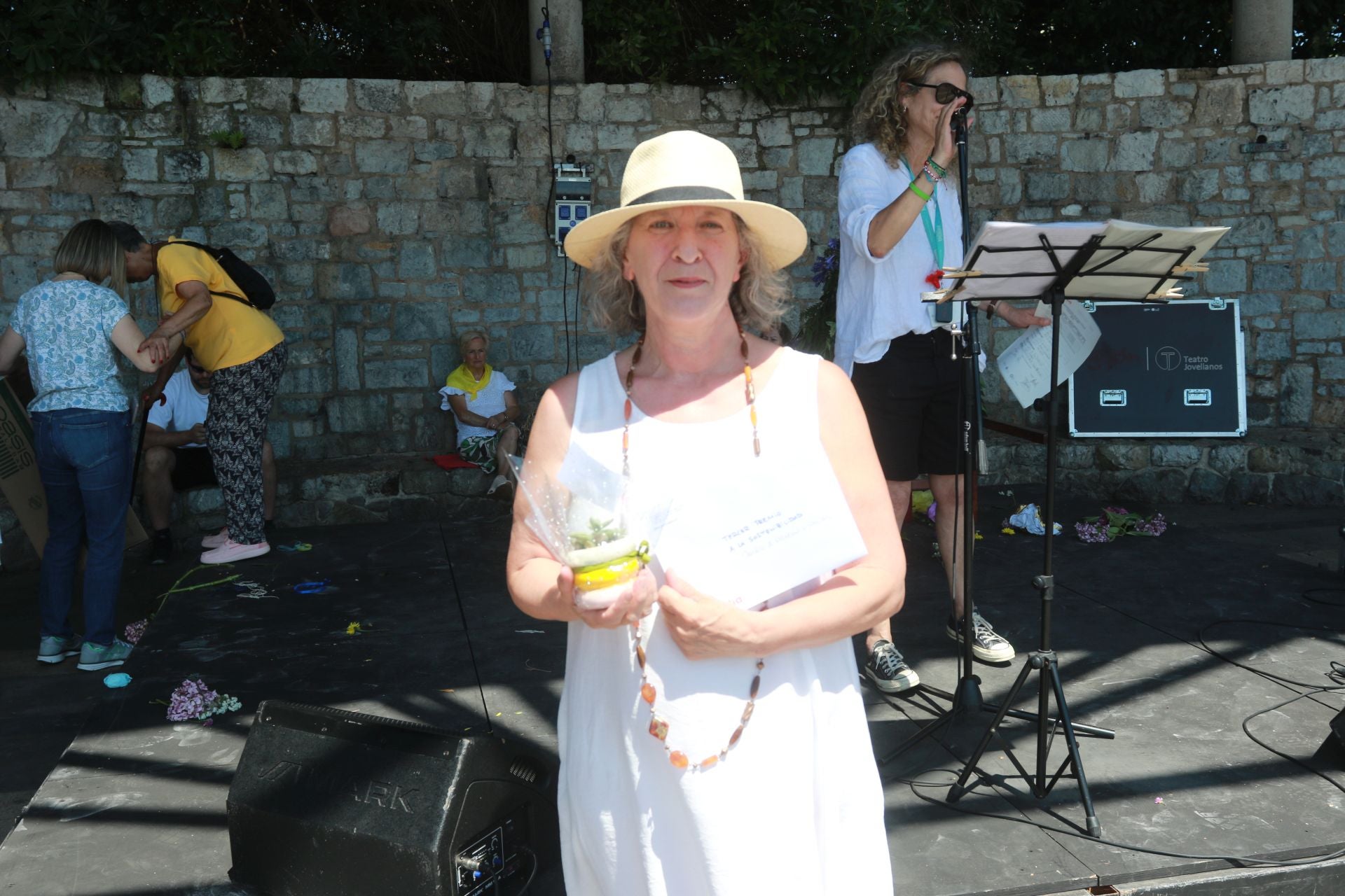 Juegos tradicionales y desfile por el Día de Asturias en Gijón
