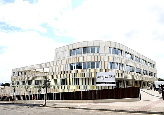 La Consejería de Educación recibirá esta semana el nuevo equipamiento de La Corredoria, que abrirá sus puertas en septiembre.