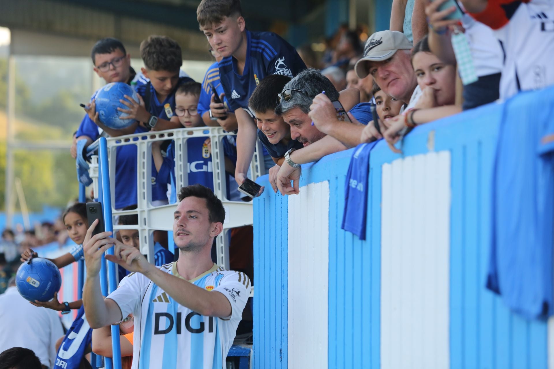 Las mejores imágenes del Real Oviedo - Cultural Leonesa