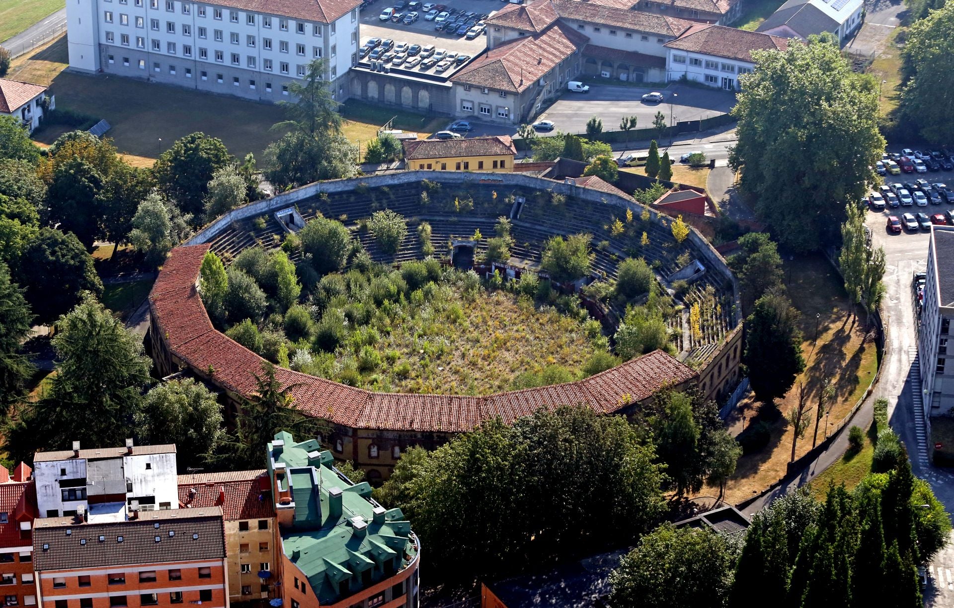 Así se ve Oviedo desde el helicóptero de la Policía Nacional
