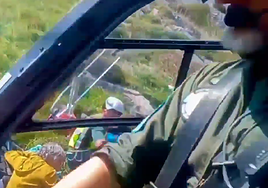 Evacúan en helicóptero a una menor que se lesionó en los Picos de Europa.