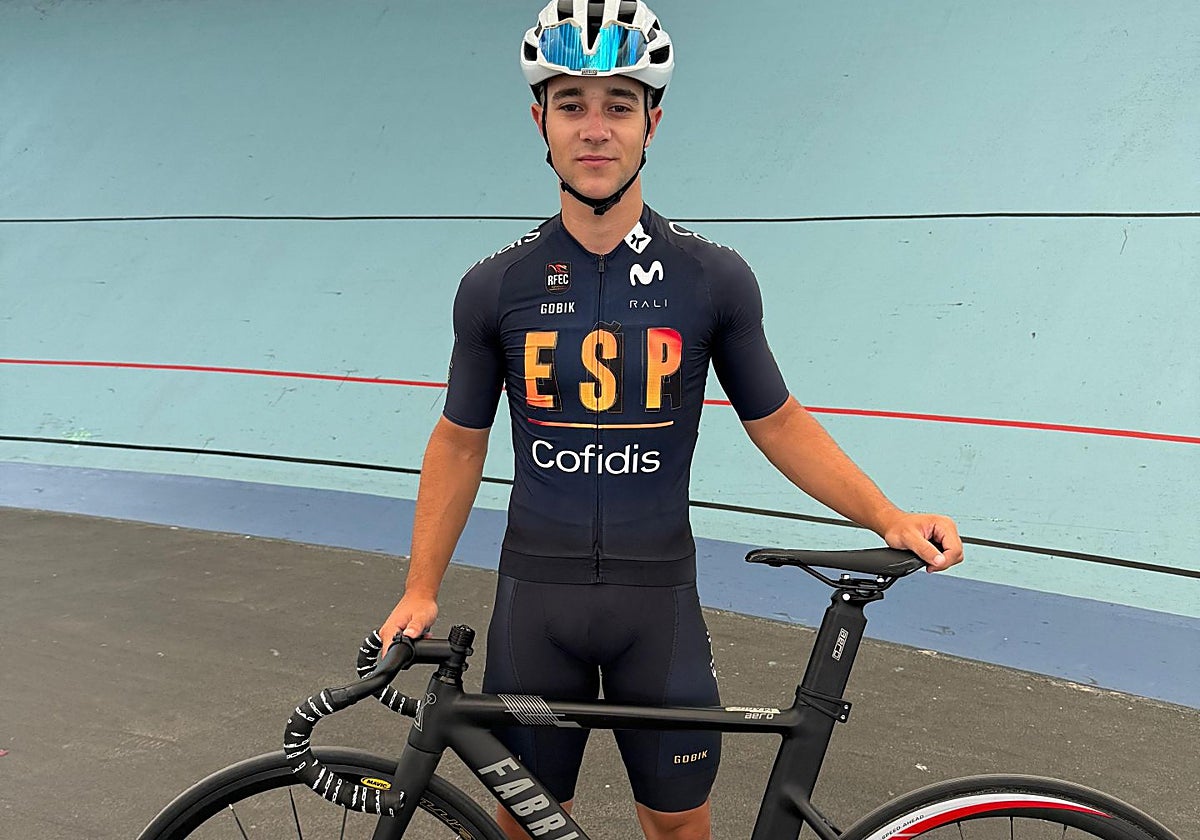 Mario Menéndez, en la concentración de Tafalla.