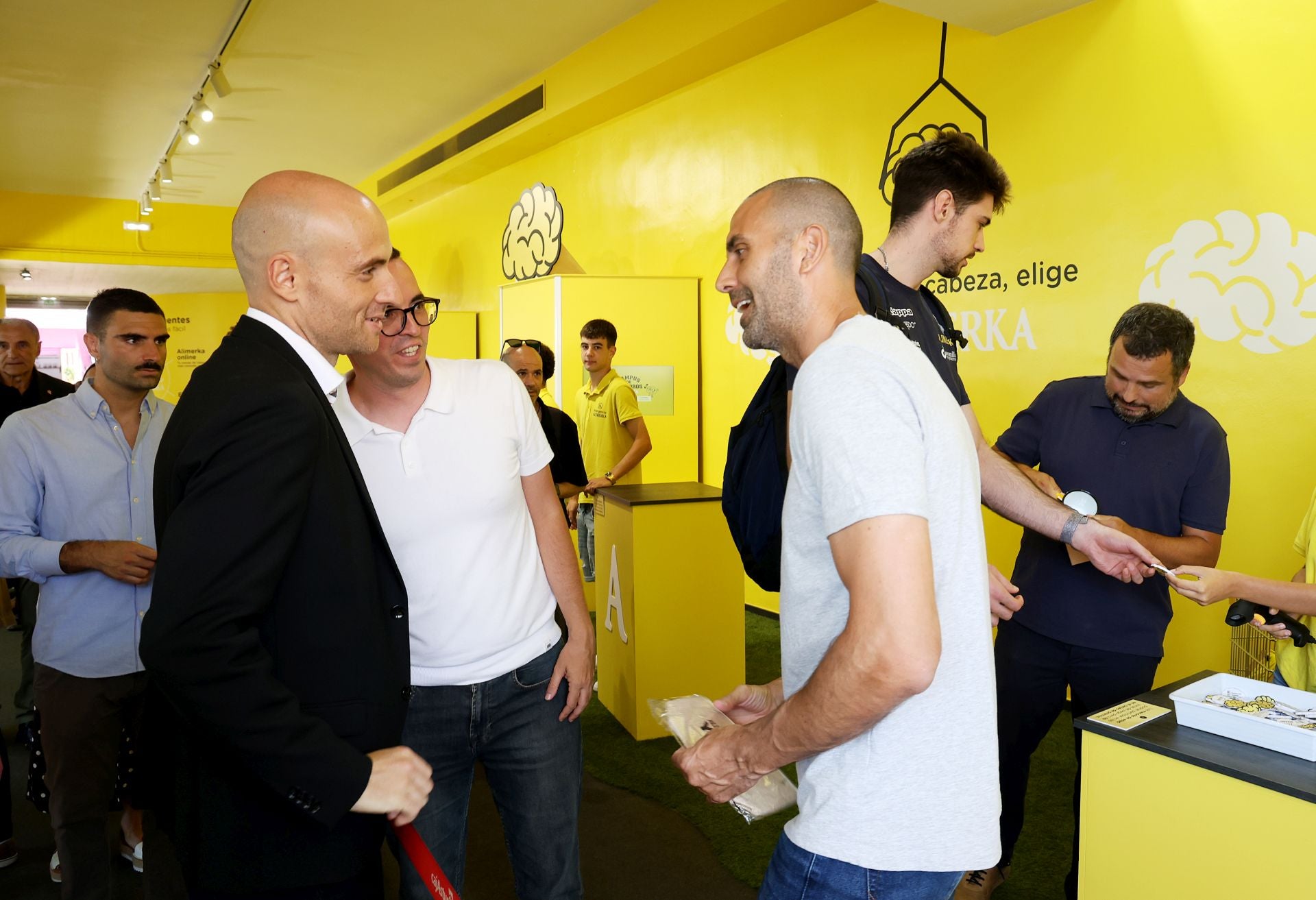 El Sporting de Gijón disfruta de la Feria de Muestras de Asturias